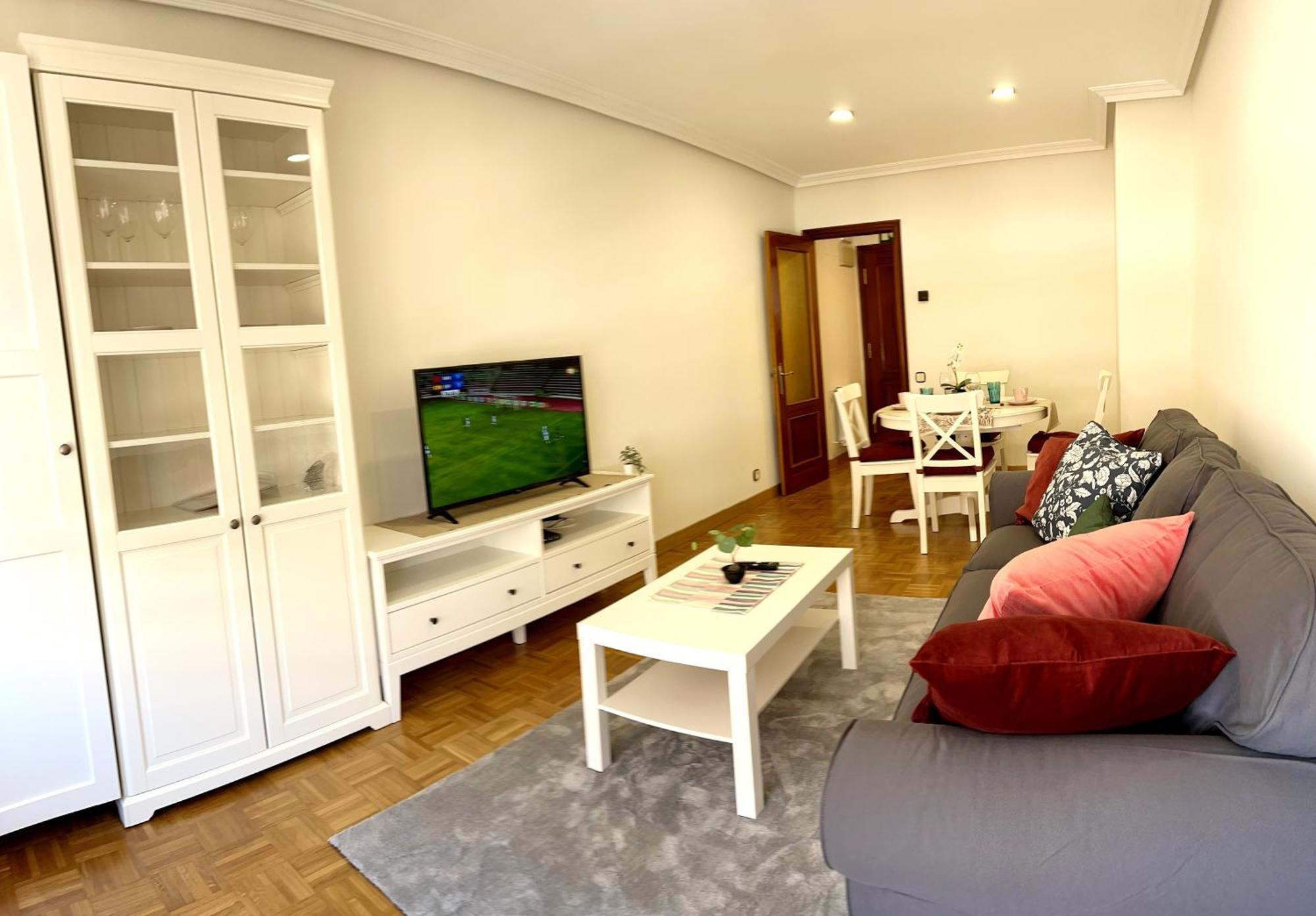 Apartamento Europa Centric Parking Gratis Oviedo Exterior foto