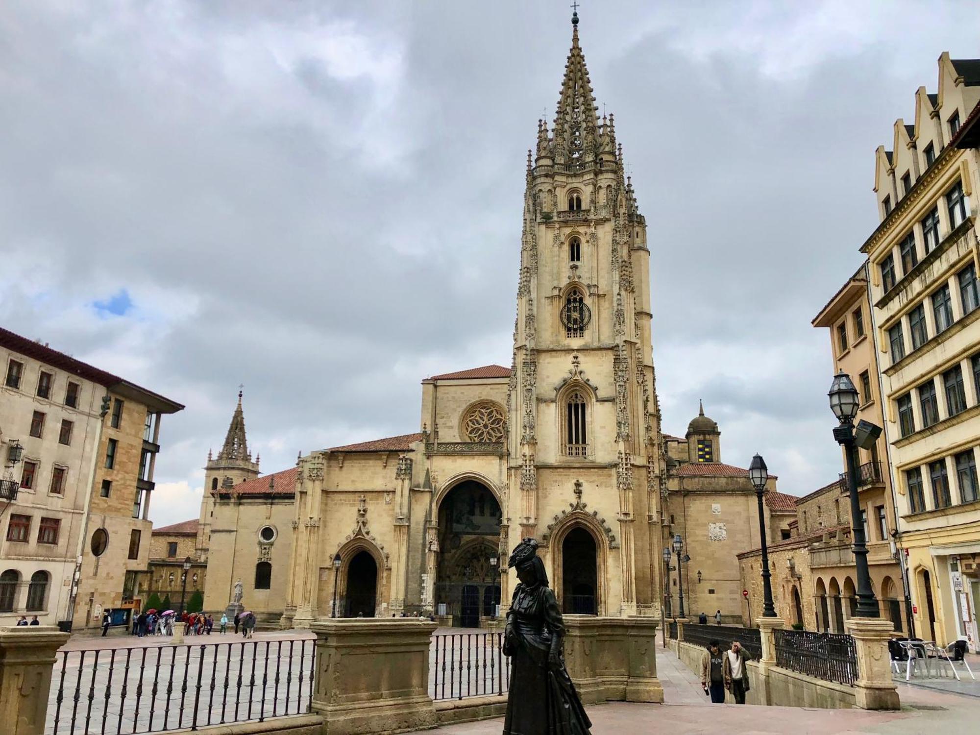 Apartamento Europa Centric Parking Gratis Oviedo Exterior foto
