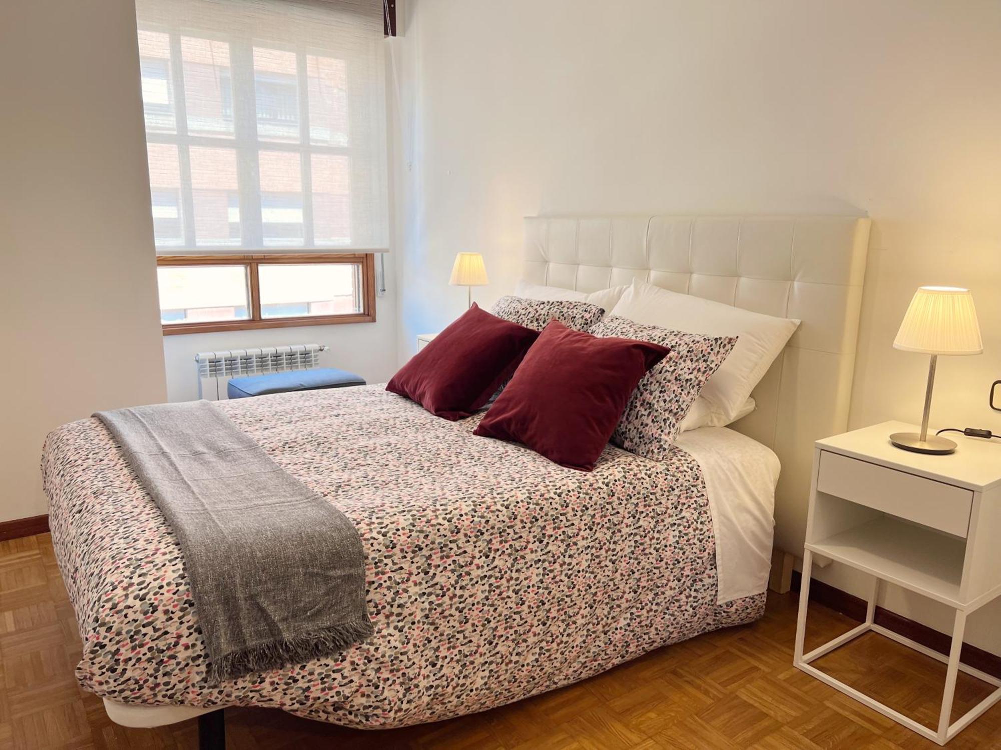 Apartamento Europa Centric Parking Gratis Oviedo Exterior foto